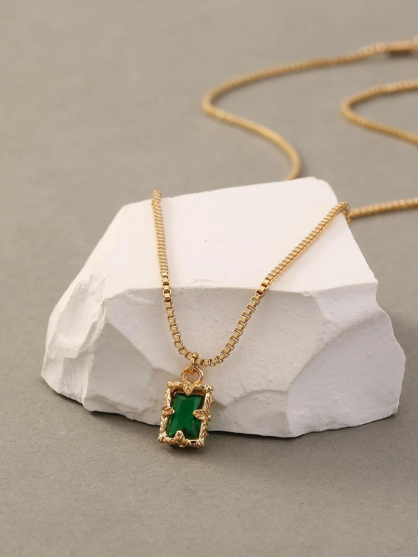 Deux pièces Collier à zircone cubique