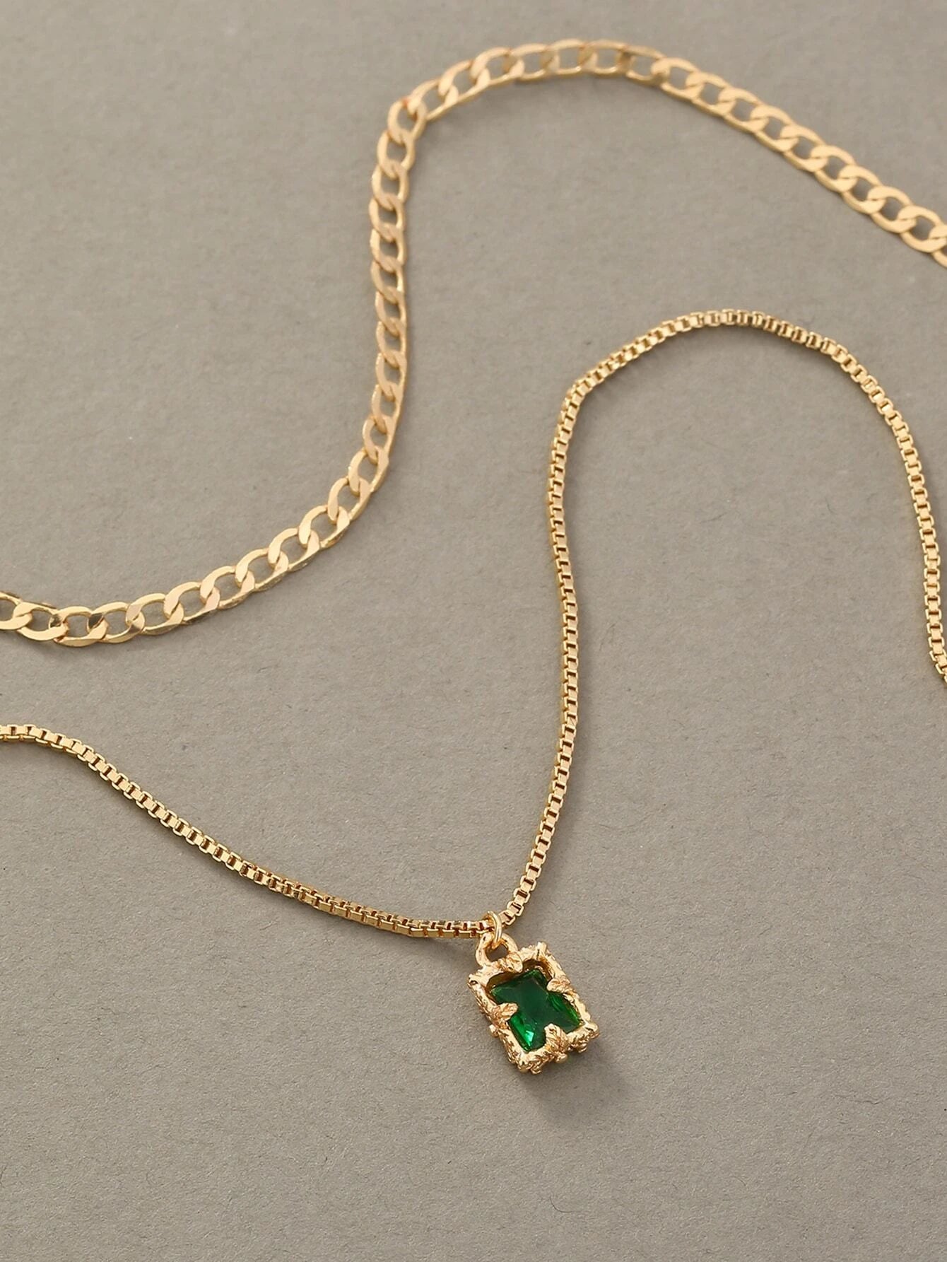 Deux pièces Collier à zircone cubique