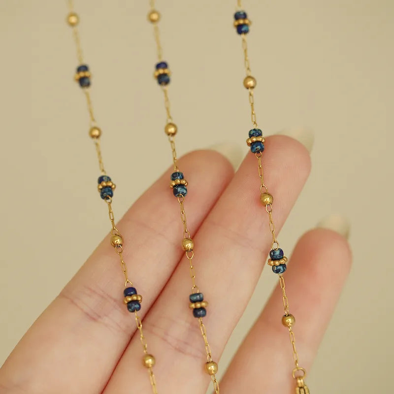 Collier Perles Lazuline, Boules Dorées & Acier Inoxydable