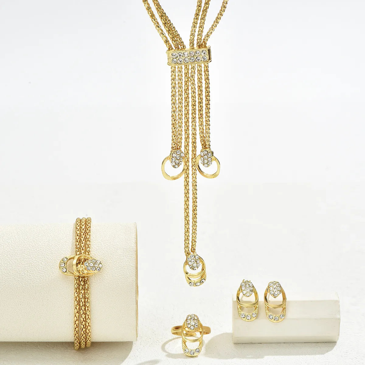Ensemble De Bijoux Élégant Géométrique Gland Strass Alliage Plaqué Or