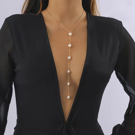 Chaîne de Corps Géométrique avec Perles d’Imitation